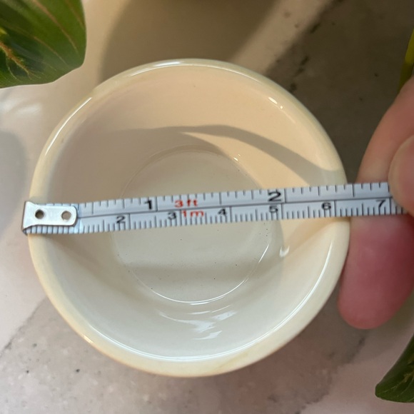 🎄YANKEE CANDLE VOTIVE CANDLE HOLDERS “CHRISTMAS PAST” - Picture 6 of 15